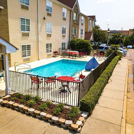 Siegel Select Montgomery Exterior photo